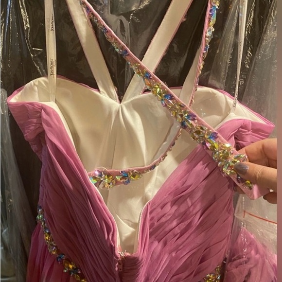 Multi-coloured Tony Bowls flowy prom gown - Picture 6 of 13